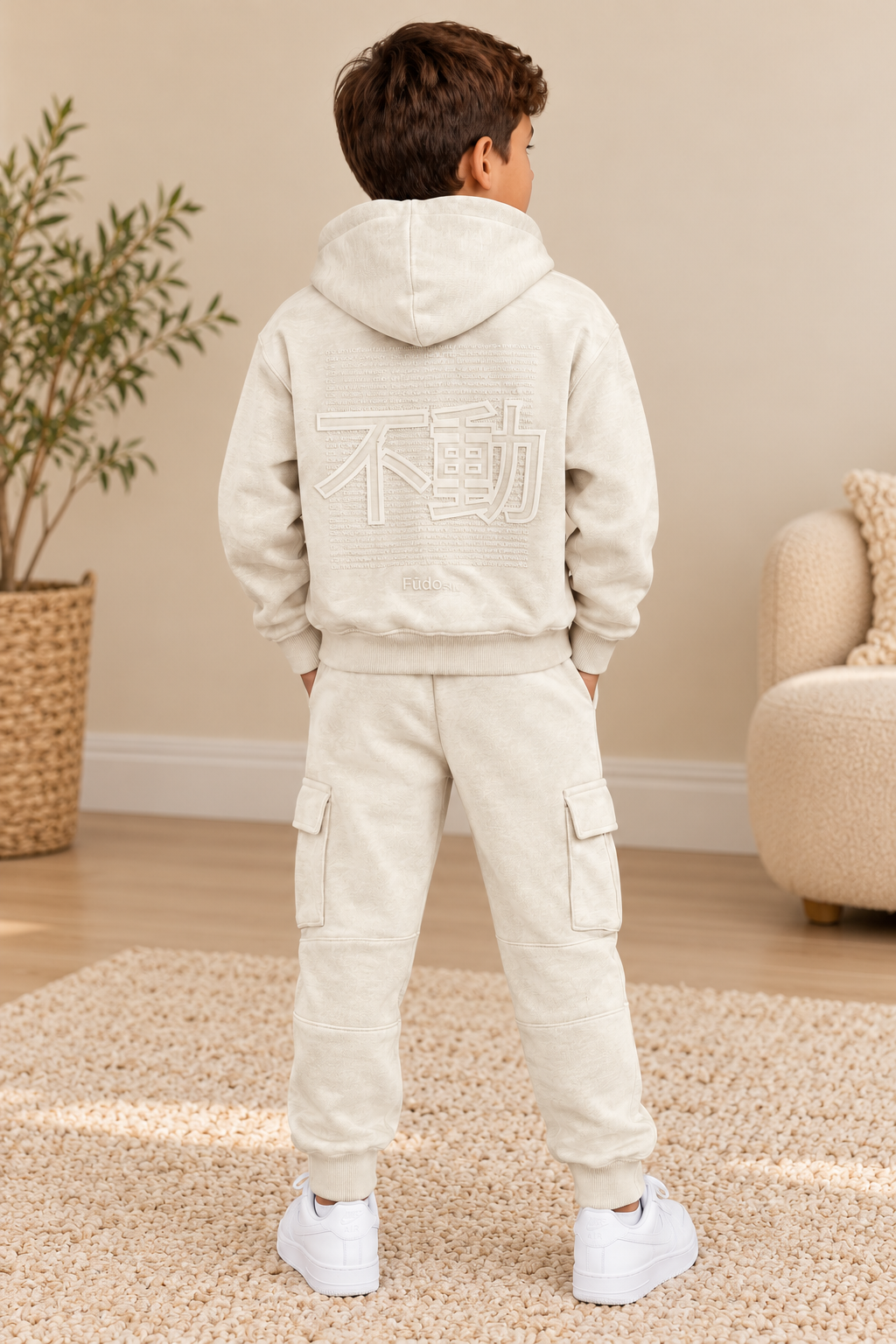 Boys ivory back design tracksuit